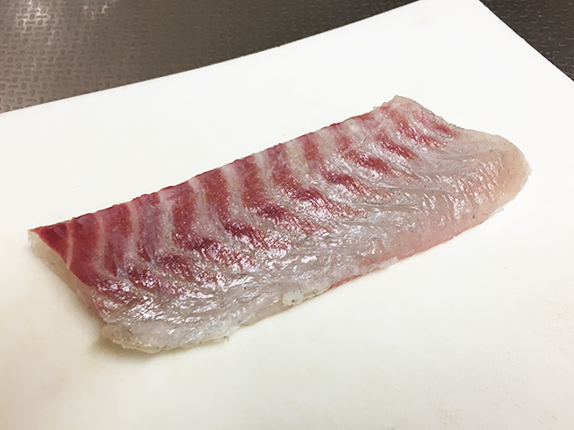 サク取りした切り身、釣った魚のづけ丼、釣果メシ