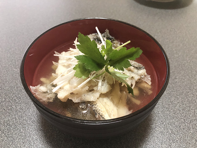 魚のあらでつくるお吸い物