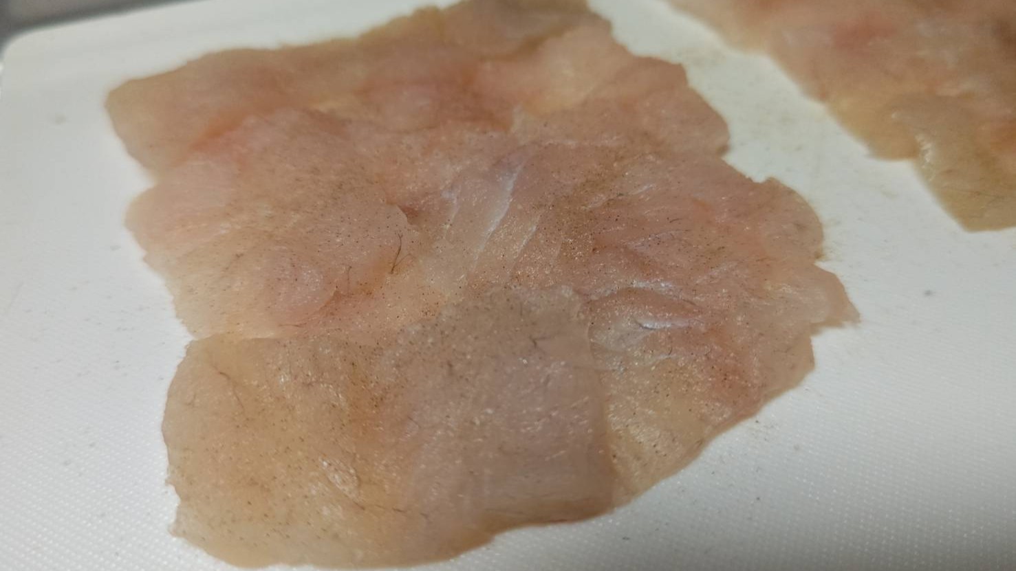 開いた白身魚|白身魚のオニオンチーズパイ,レシピ,釣果メシ