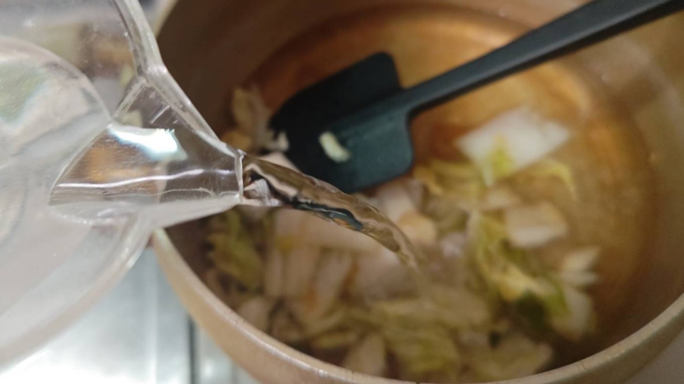 スープをつくる|白身魚の酸菜魚のつくり方,レシピ,釣果メシ