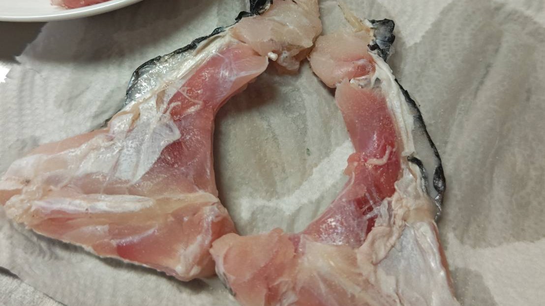 魚に下味をつける|魚のパエリア,時短レシピ,釣果メシ