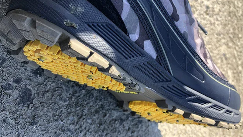 スパイク,ソールの種類|滑らない釣り靴の選び方