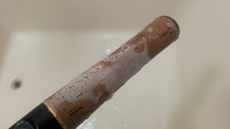 グリップは洗剤で、ロッドの洗浄｜タックル,洗浄,メンテナンス