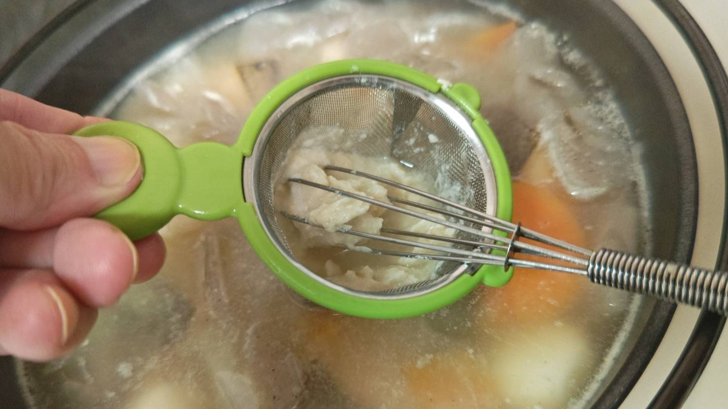 酒粕を加える|鮭の酒粕三平汁,つくり方,レシピ,釣果メシ