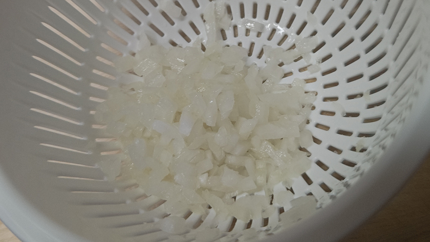 玉ねぎのアク抜き|まぐろ,ポキ丼,釣果メシ